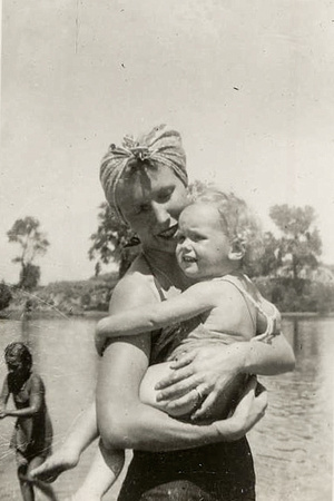Alice holding Carolyn